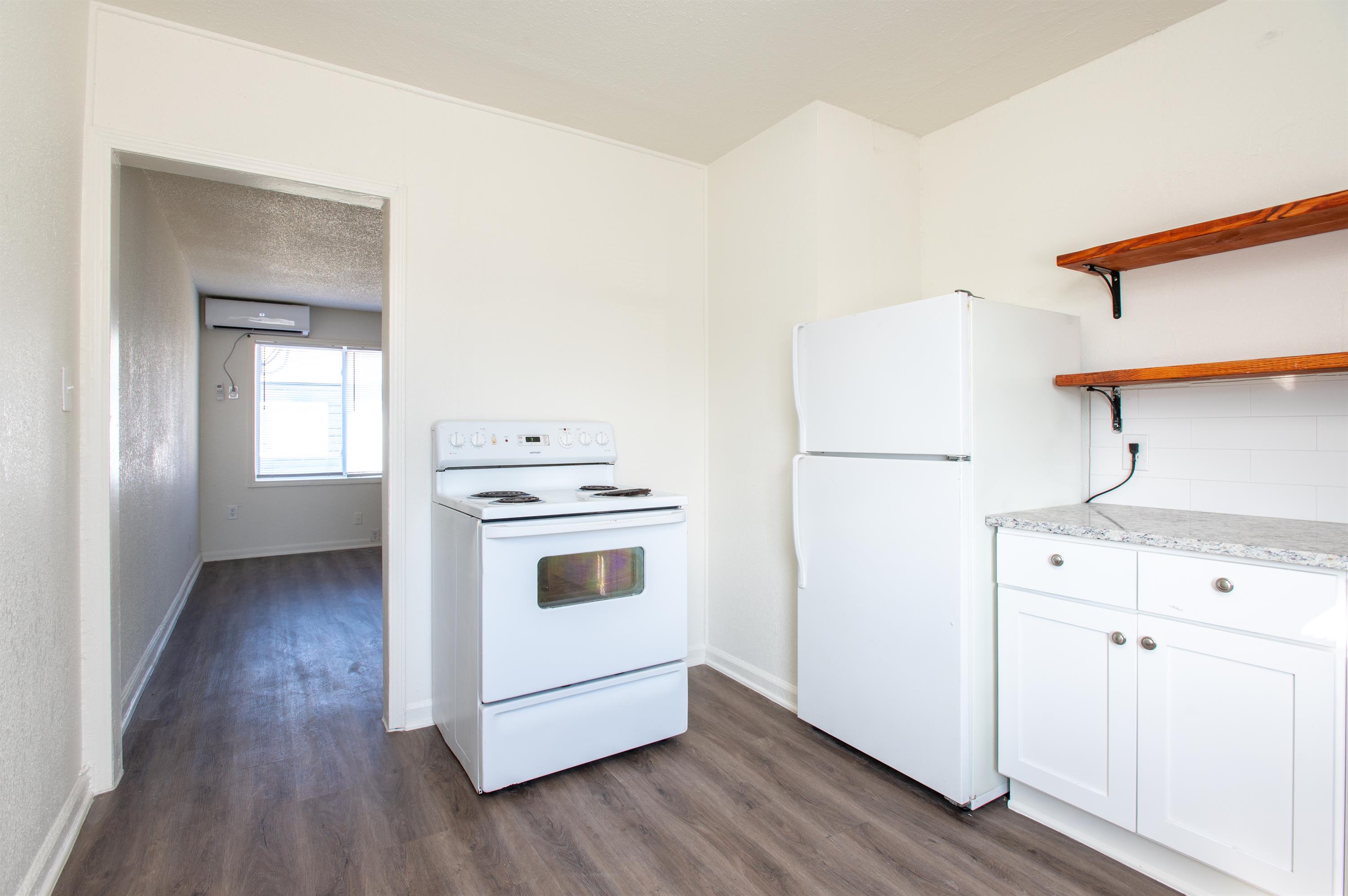 735 S. Beverly - 735B