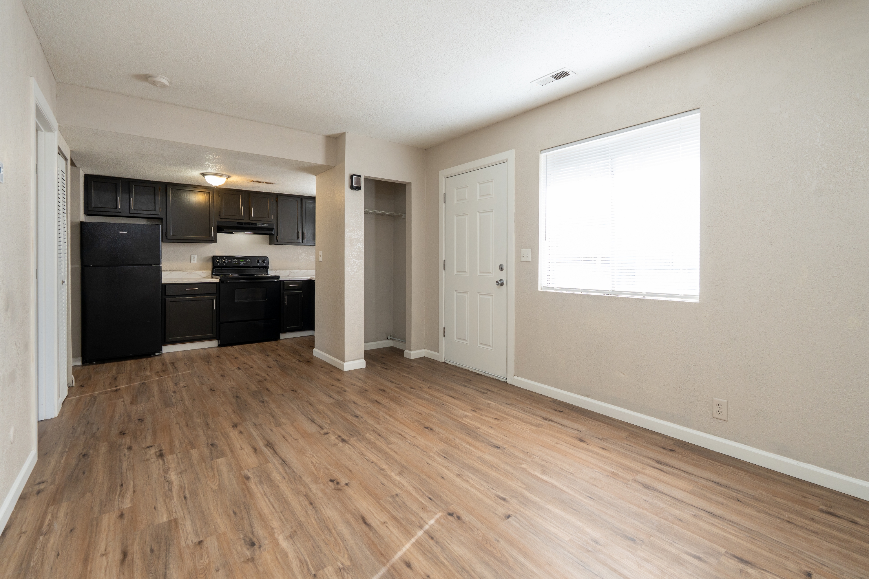 3033 N Jackson - 1