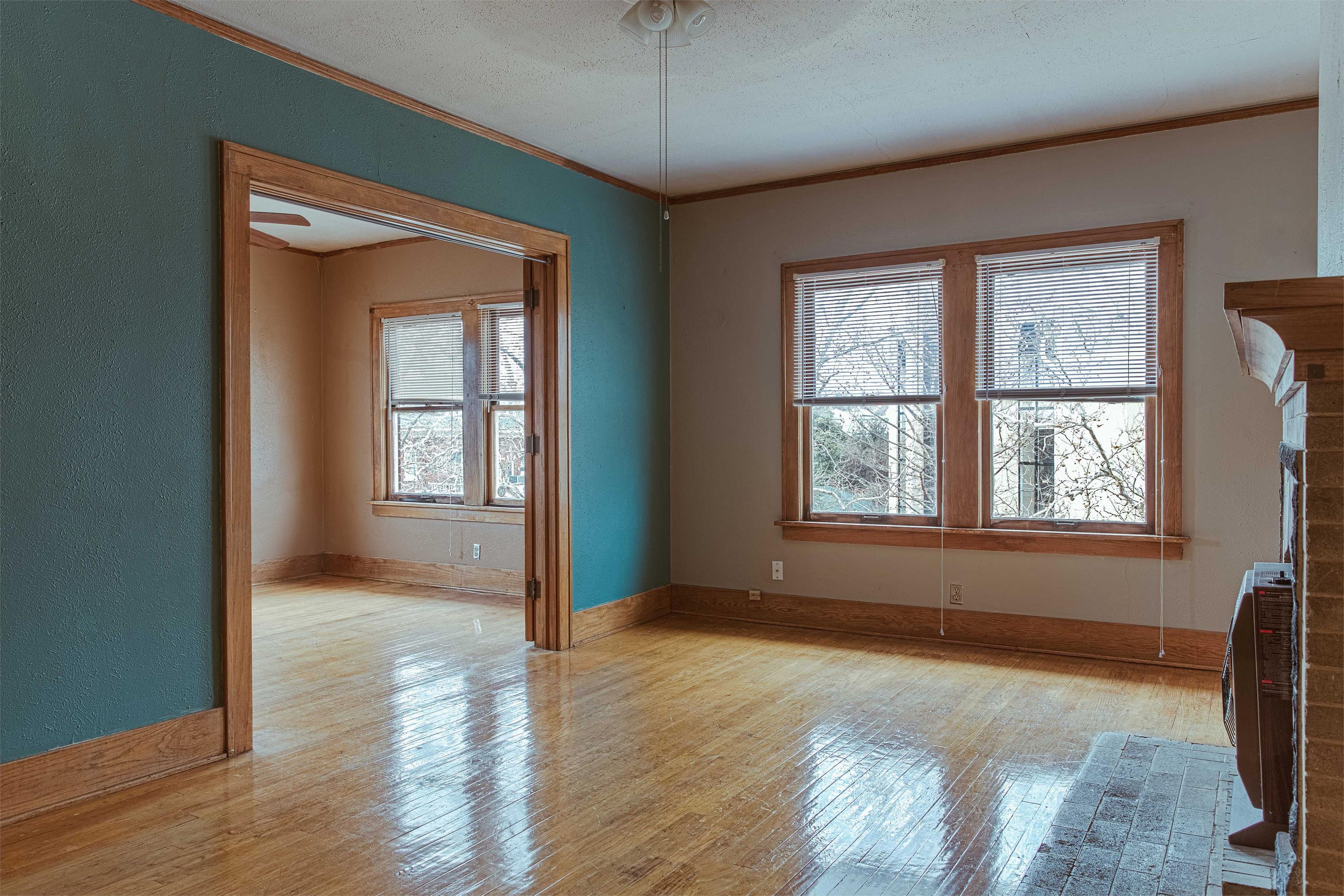 1518 N. Robinson Ave. - 9