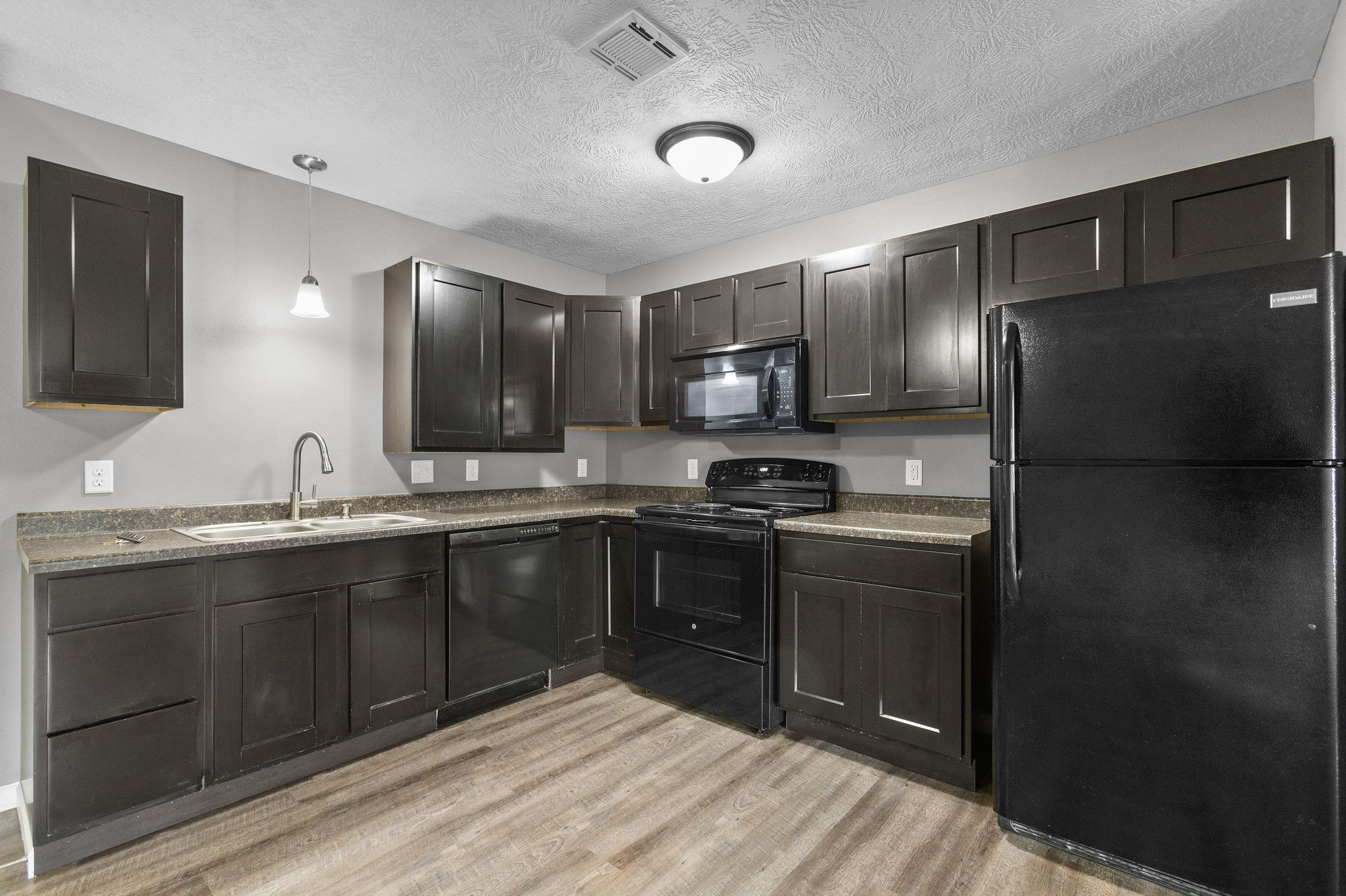 1800 East Northstar Place - 1800-1