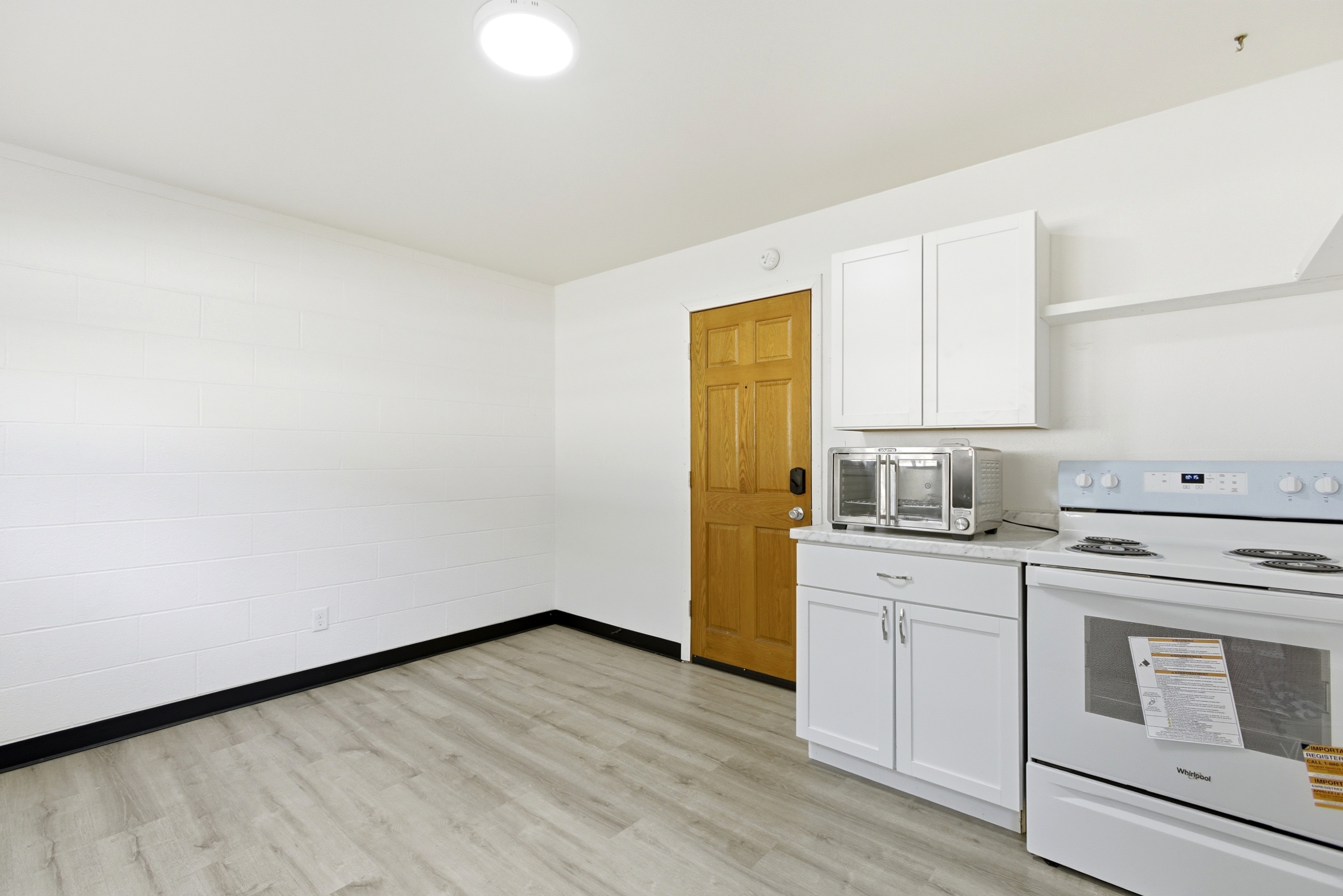 3309 South Jefferson Avenue - 3309-6
