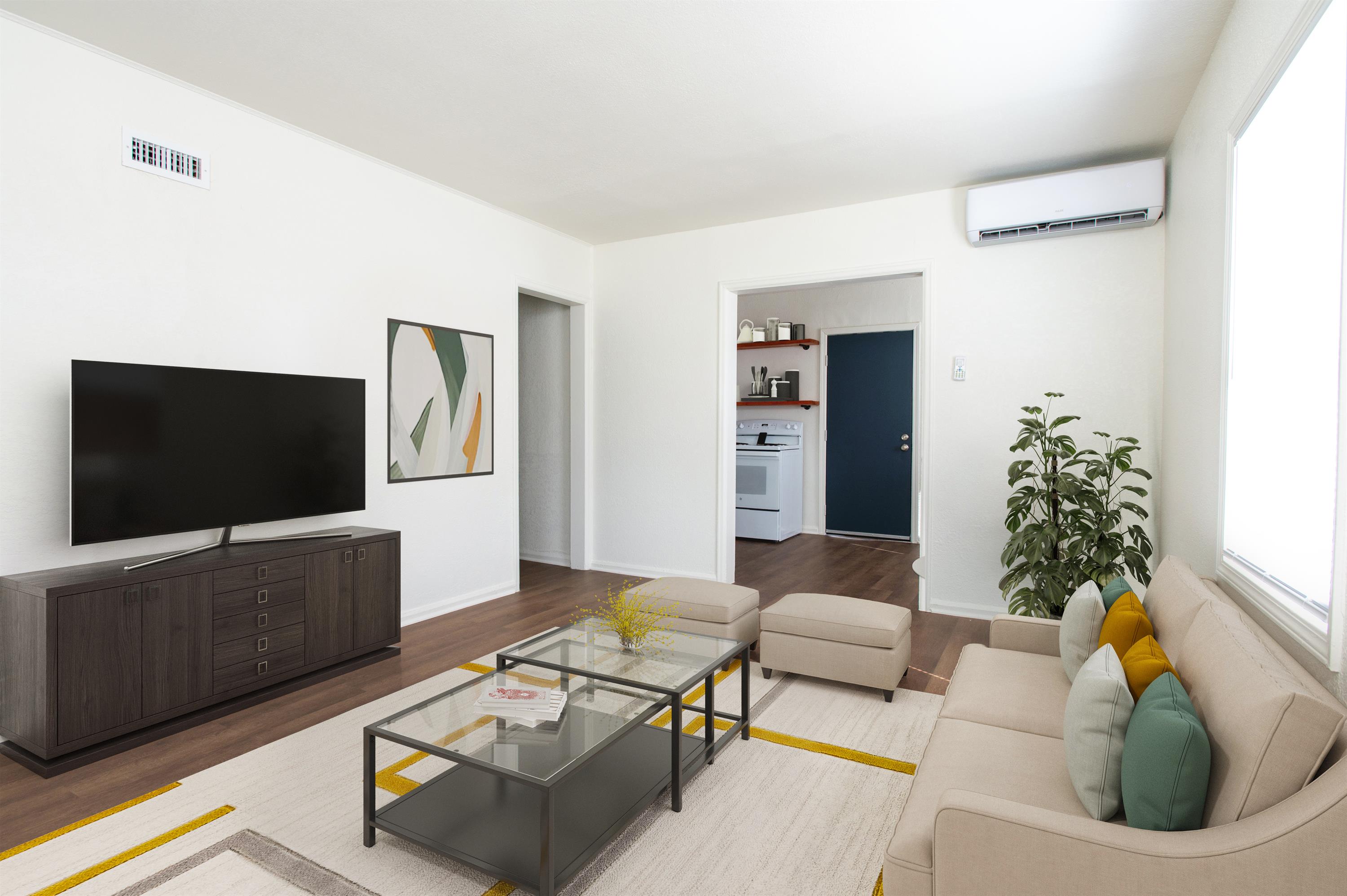 5306 E. Lincoln - 5306L