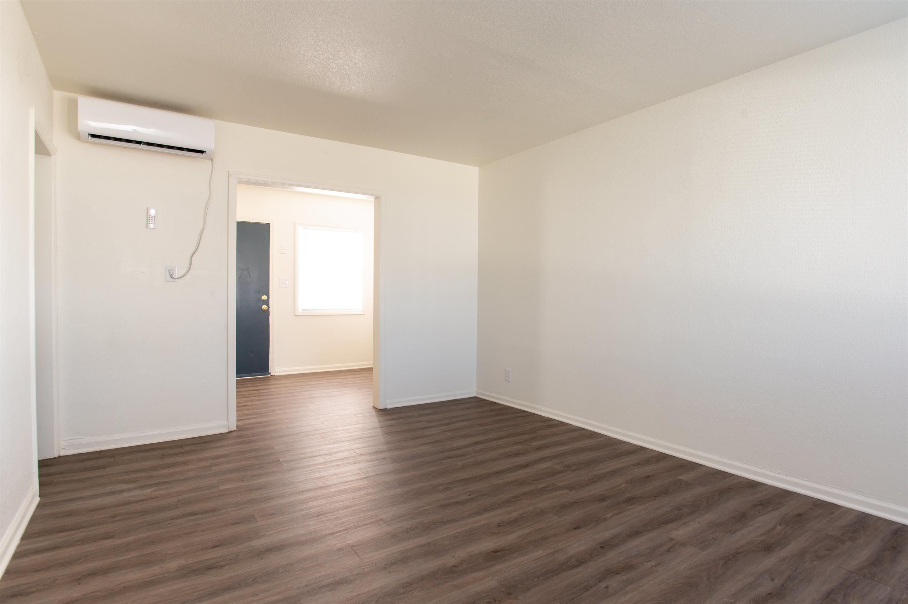 813 S. Beverly - 813B