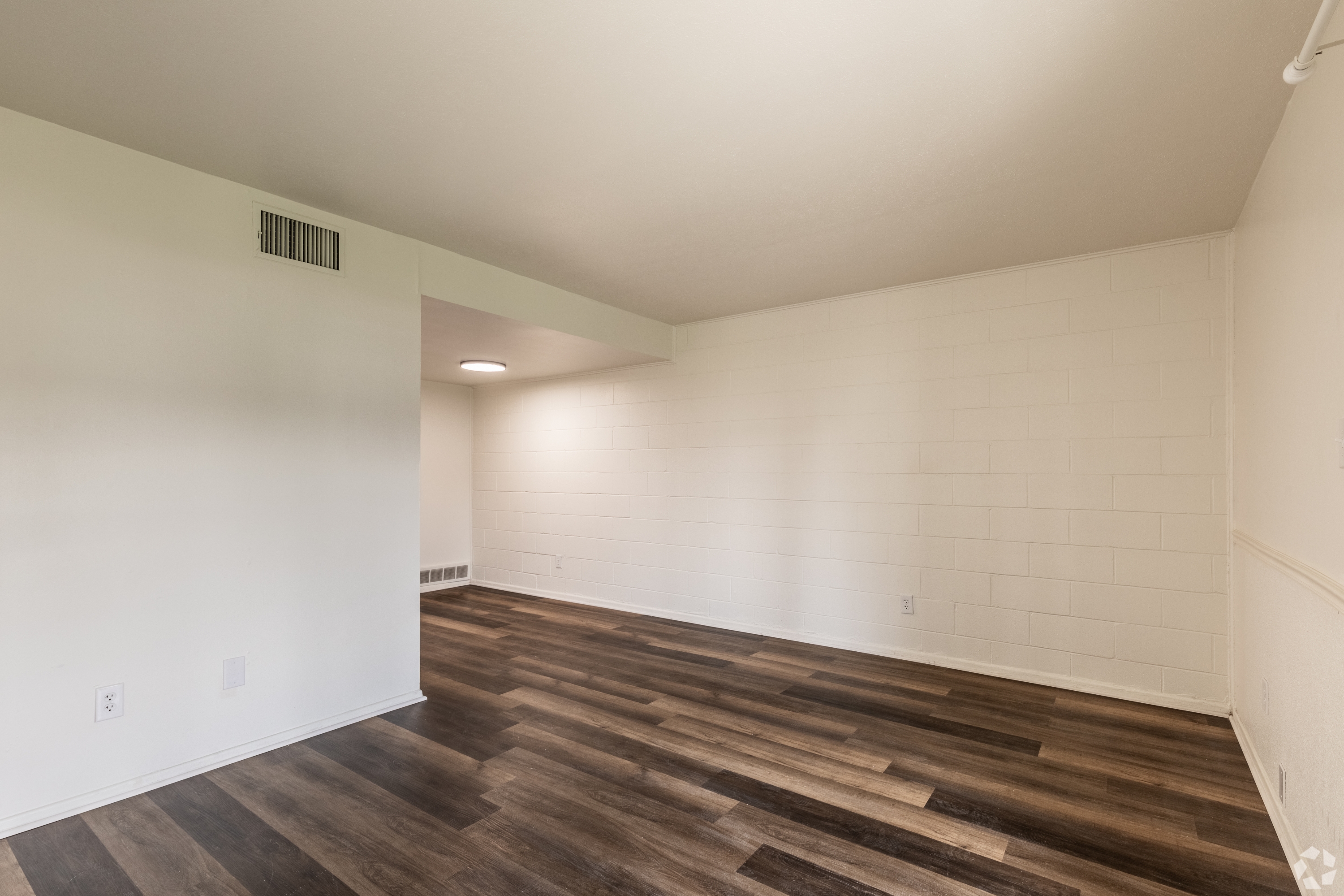 1421 Cambridge Place - 1421-30
