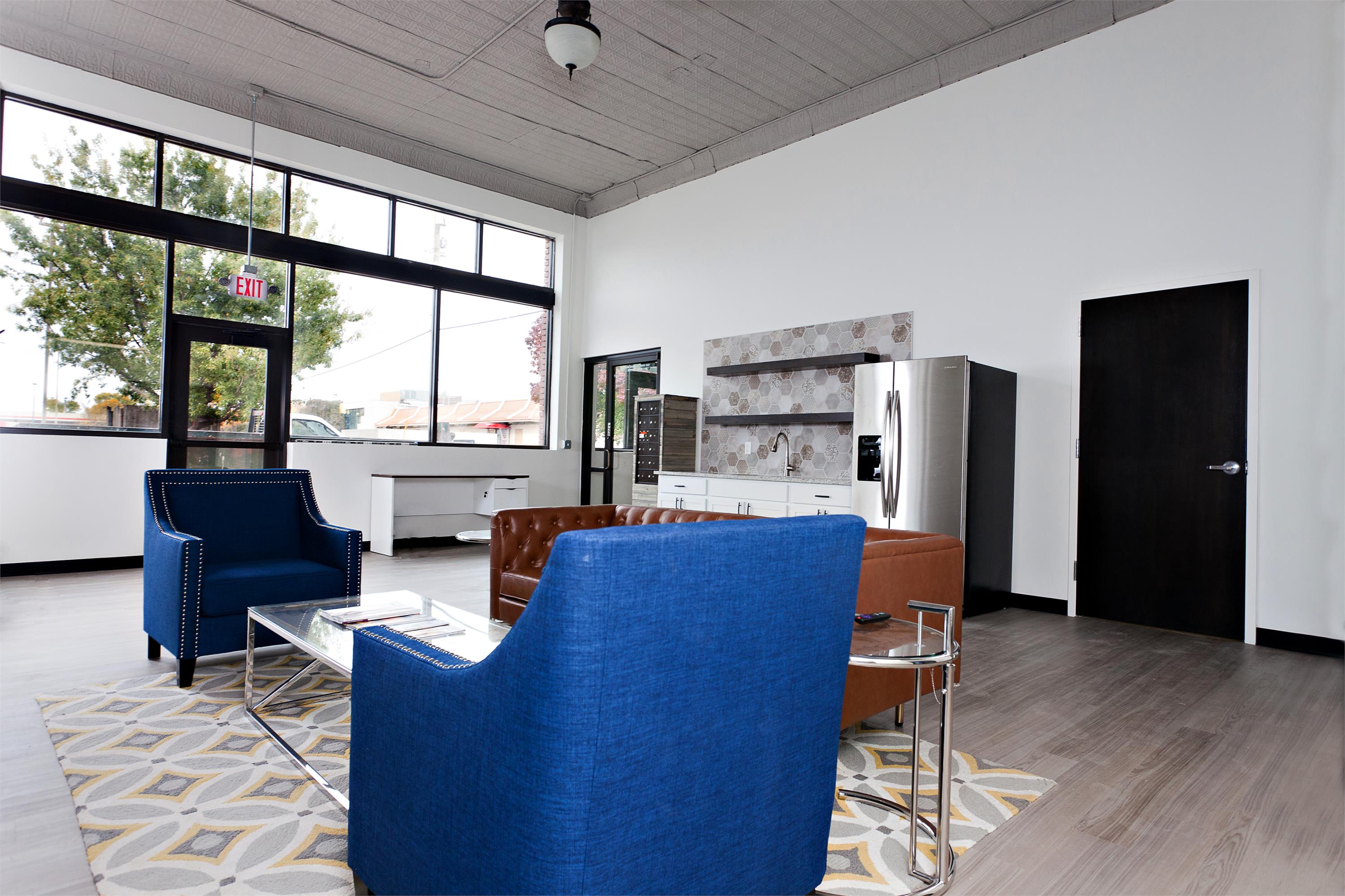 930 W. Douglas - Suite E