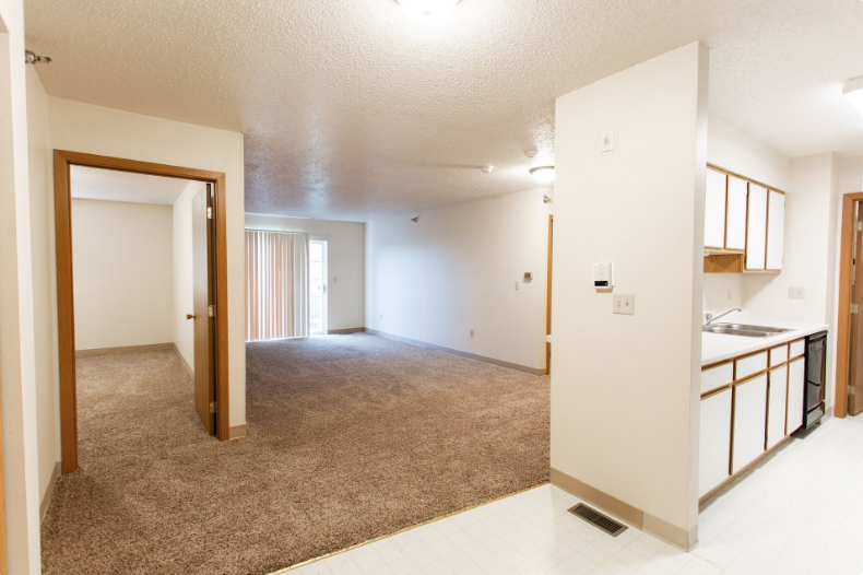 2701 North Maple Lane - 2701-306